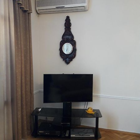 Neftiannikov Avenue Apartment バクー エクステリア 写真