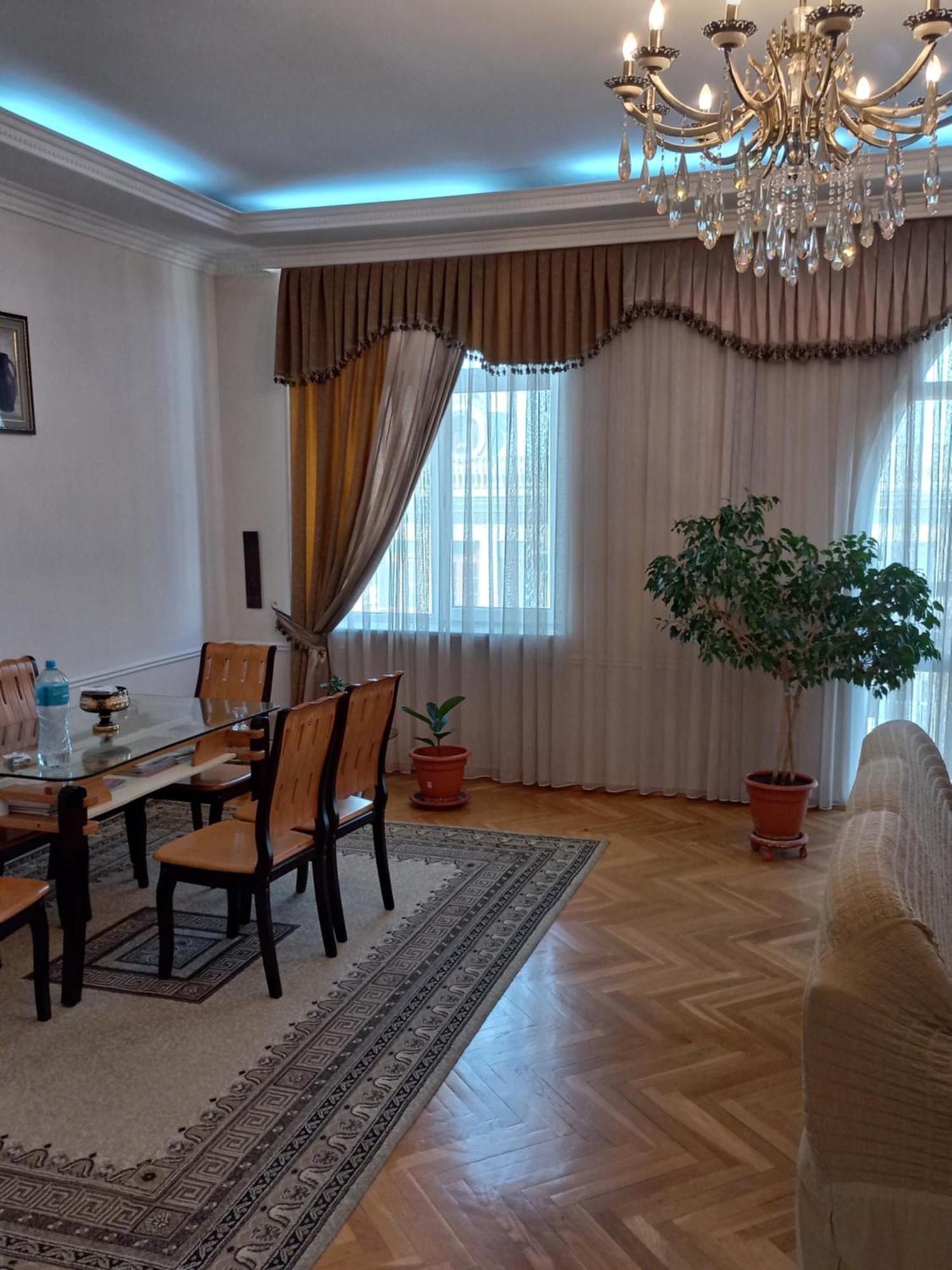 Neftiannikov Avenue Apartment バクー エクステリア 写真